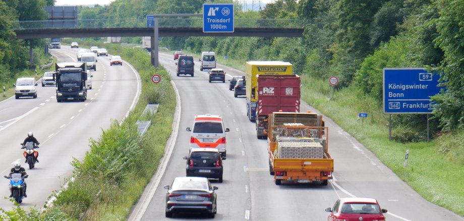 Blick auf die Autobahn 59 Richtung Bonn